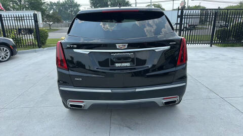 2022 Cadillac XT5 Premium Luxury