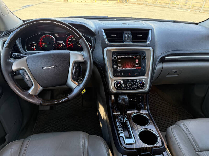 2013 GMC Acadia Denali