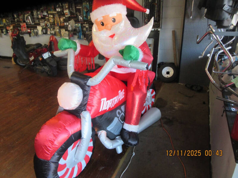 2026 Snake River Trailer santa