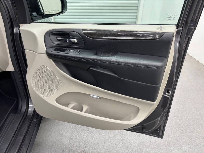 2020 Dodge Grand Caravan SE Plus