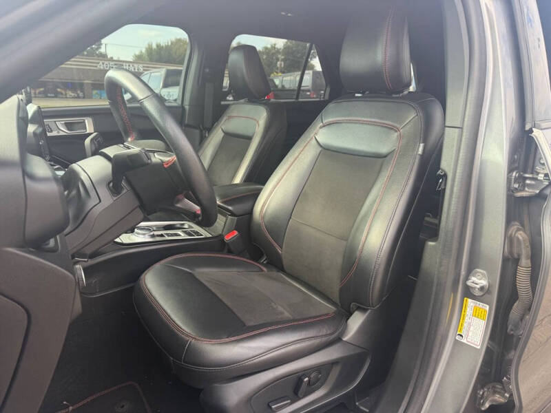 2023 Ford Explorer ST-Line