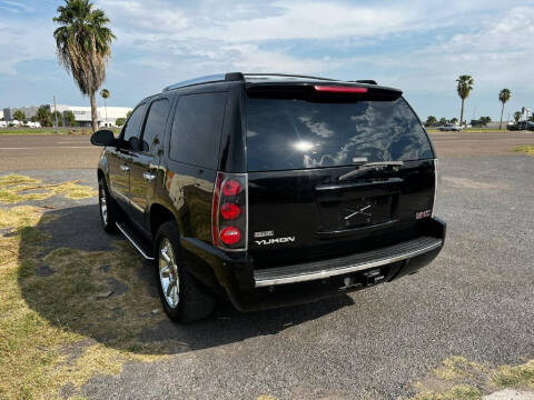 2010 GMC Yukon Denali