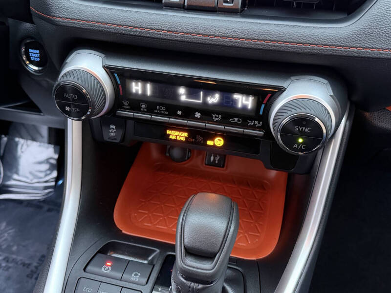 2019 Toyota RAV4 Adventure