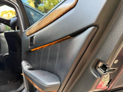 2011 Mercedes-Benz E-Class E 550 Luxury