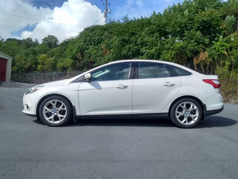 2013 Ford Focus for sale at Jaxx Auto Outlet in Yeagertown PA