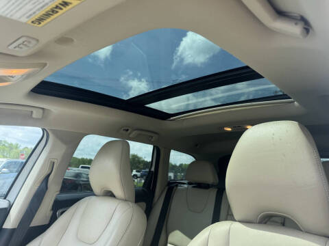 2016 Volvo XC60 T6 Drive-E Platinum