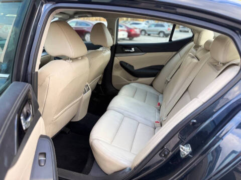 2017 Nissan Maxima 3.5 SV