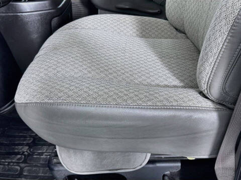 2023 Chevrolet Express LS 3500