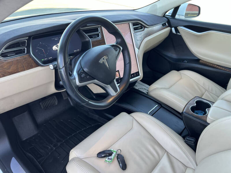 2017 Tesla Model S 75D