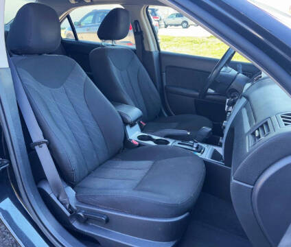 2010 Mercury Milan I-4