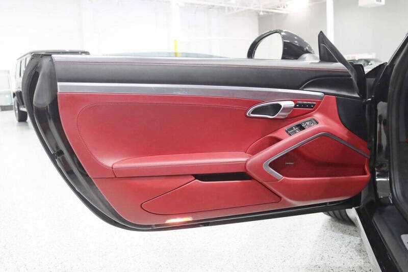 2019 Porsche 911 Carrera