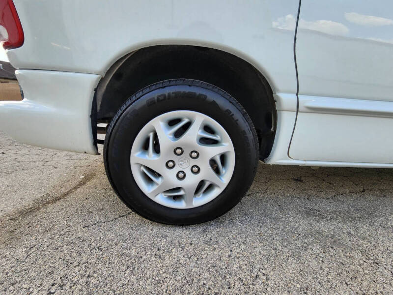 2000 Dodge Caravan SE