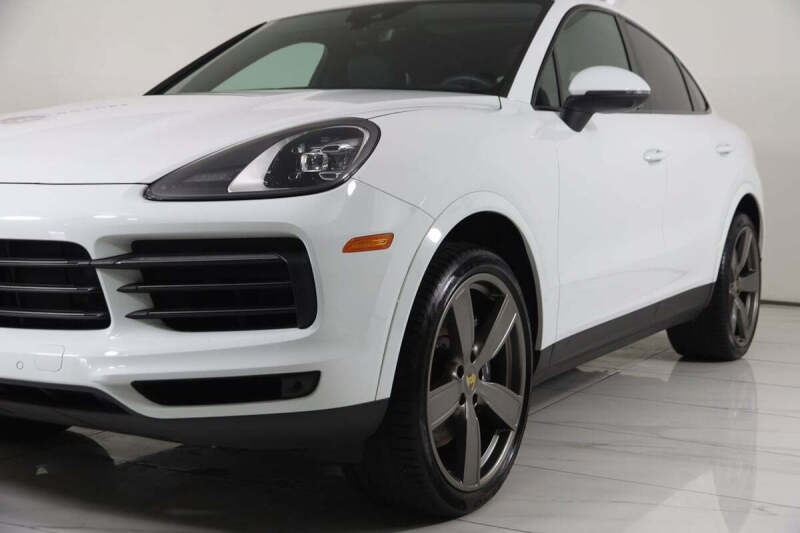 2023 Porsche Cayenne