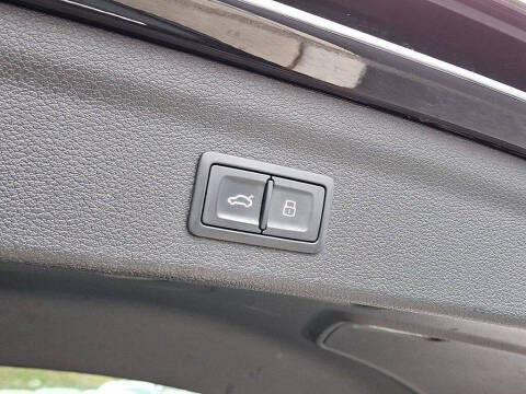 2022 Audi Q3 quattro S line Premium 45 TFSI