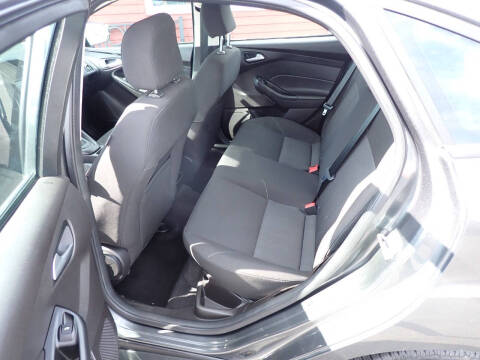2017 Ford Focus SE
