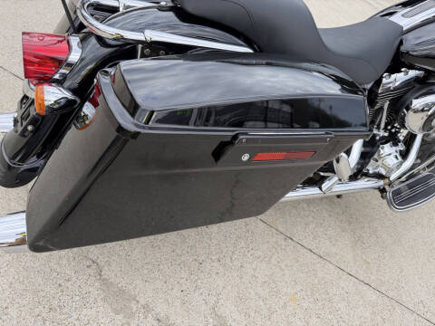 2006 Harley-Davidson FLHXI