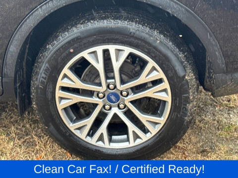 2022 Ford Escape SEL