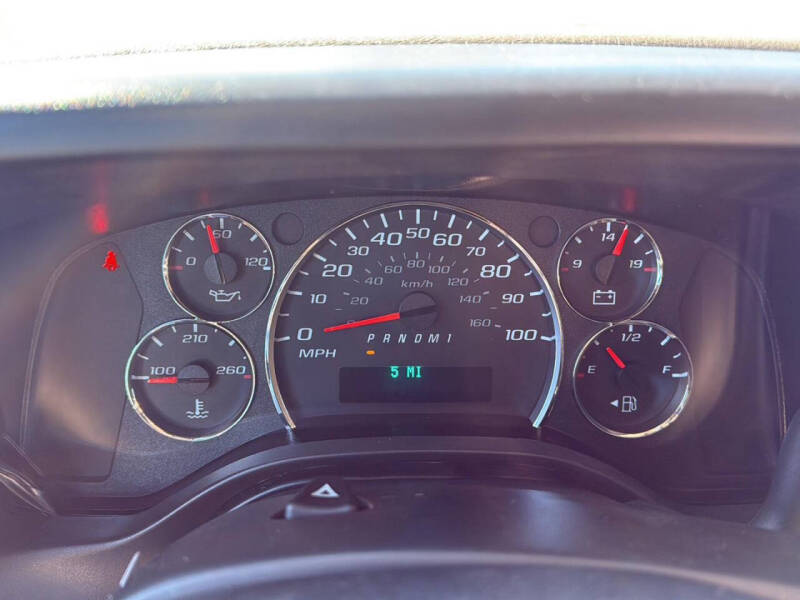 2025 Chevrolet Express 2500