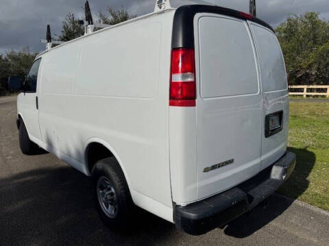 2021 Chevrolet Express 2500