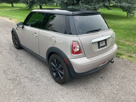 2013 MINI Hardtop for sale at BELOW BOOK AUTO SALES in Idaho Falls ID