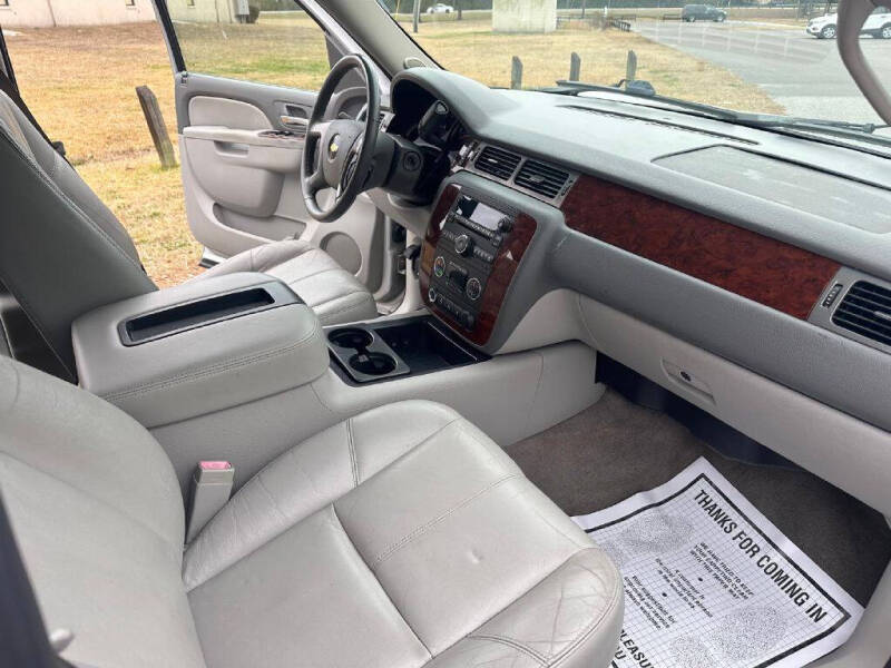 2011 Chevrolet Avalanche LT