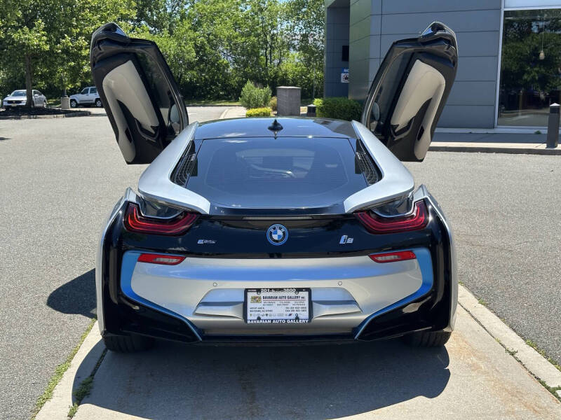 2016 BMW i8