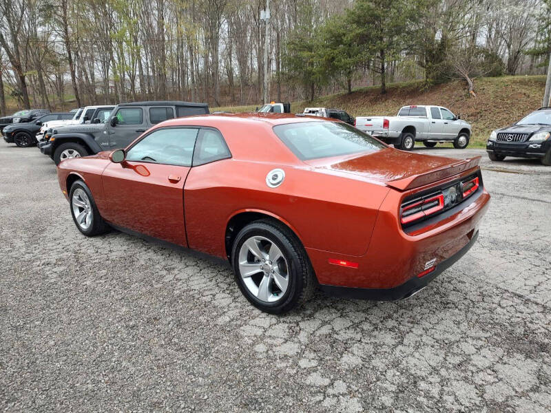 2021 Dodge Challenger SXT
