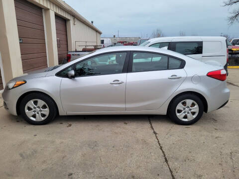 2014 Kia Forte for sale at Chuck's Sheridan Auto in Mount Pleasant WI