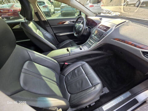 2013 Lincoln MKZ