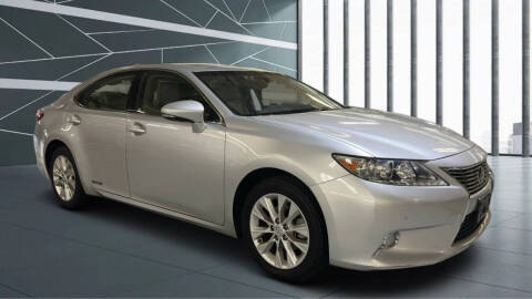 2013 Lexus ES 300h