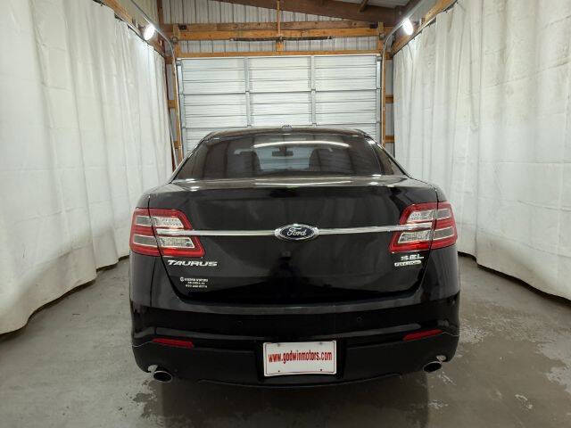 2016 Ford Taurus SEL