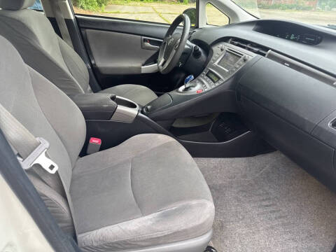 2012 Toyota Prius Plug-in Hybrid