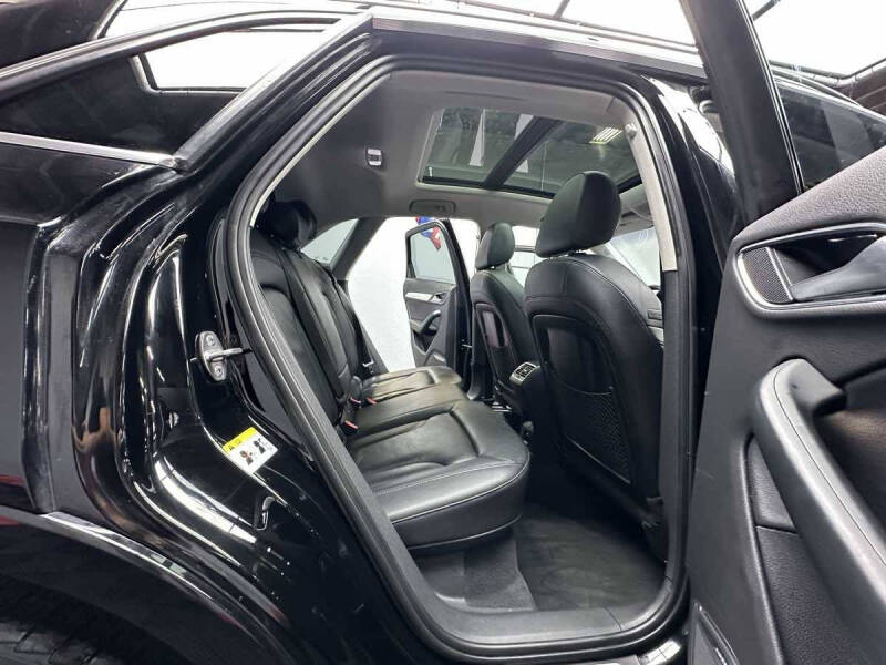 2015 Audi Q3 2.0T quattro Prestige