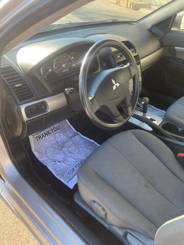 2010 Mitsubishi Galant FE