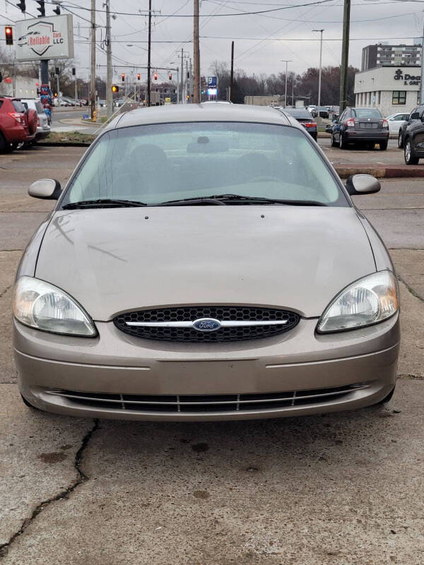 2003 Ford Taurus SE