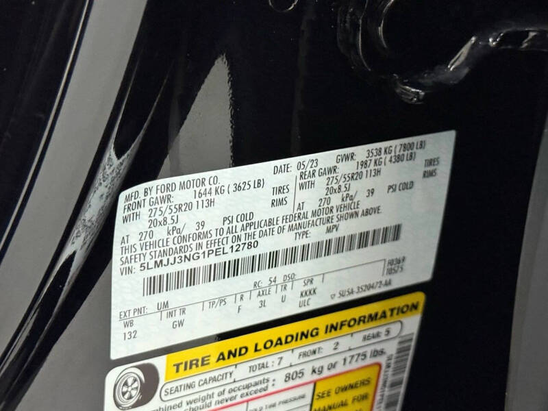 2023 Lincoln Navigator L Standard