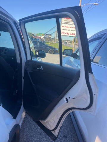 2015 Volkswagen Tiguan S