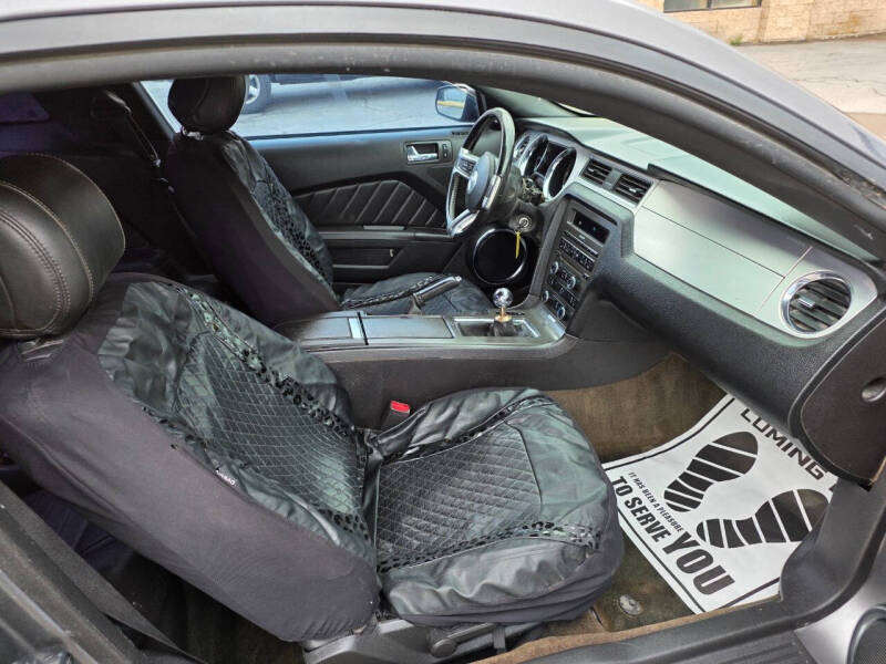 2013 Ford Mustang V6