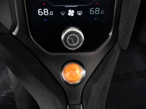 2025 McLaren 750S Spider