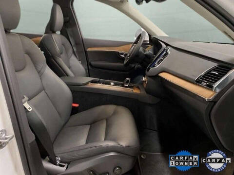 2025 Volvo XC90 B6 Plus Bright Theme 7P