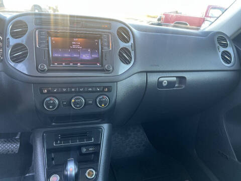 2017 Volkswagen Tiguan 2.0T SEL 4Motion