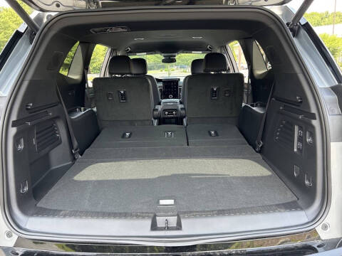 2025 GMC Acadia Denali