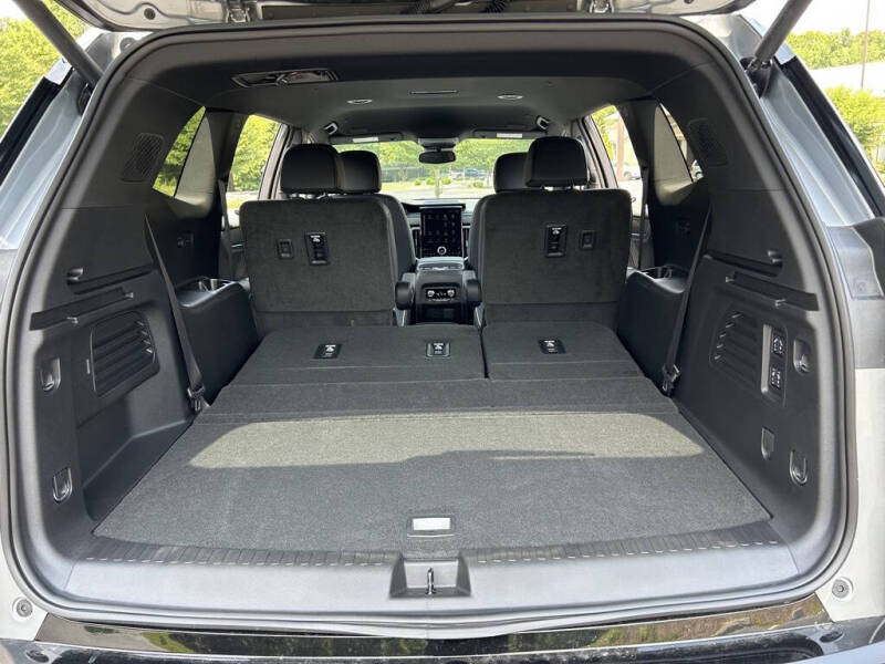 2025 GMC Acadia Denali