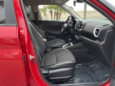 2022 Hyundai Venue Limited