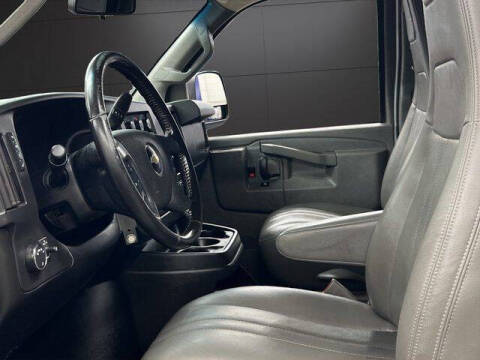2021 Chevrolet Express 2500