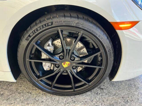 2019 Porsche 718 Cayman