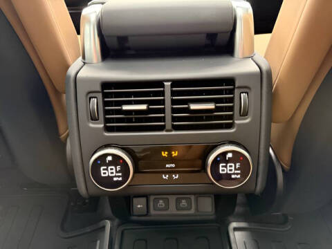 2026 Land Rover Discovery