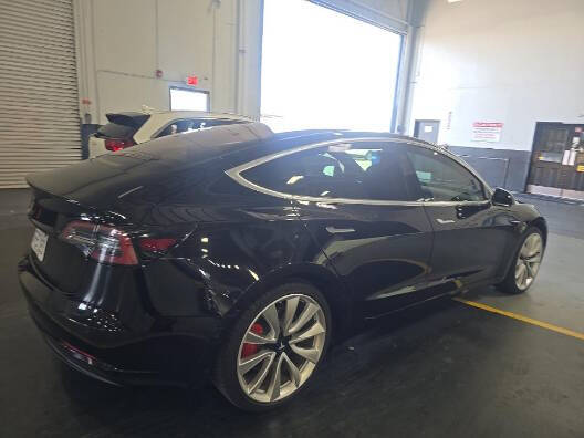 2018 Tesla Model 3 Performance