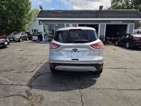 2016 Ford Escape SE