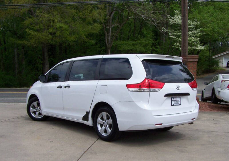 2013 Toyota Sienna L 7-Passenger